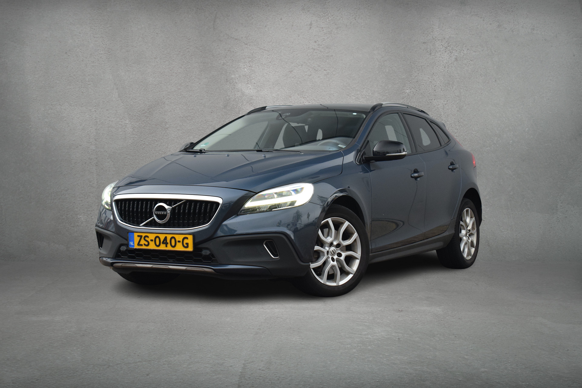 Volvo V40 Cross Country 1.5 T3 Polar+ Luxury | Volvo occasion